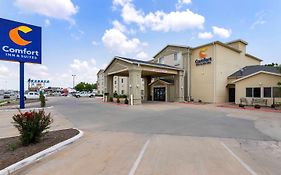 Comfort Inn & Suites Ponca City Near Marland Mansion